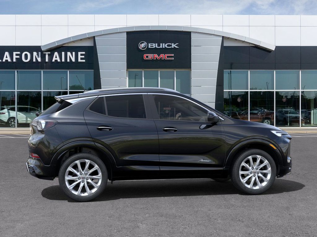 2025 Buick Encore GX Avenir 5