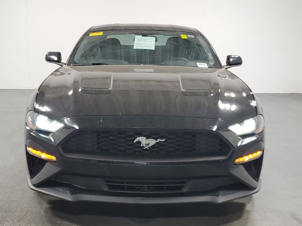 2020 Ford Mustang  2