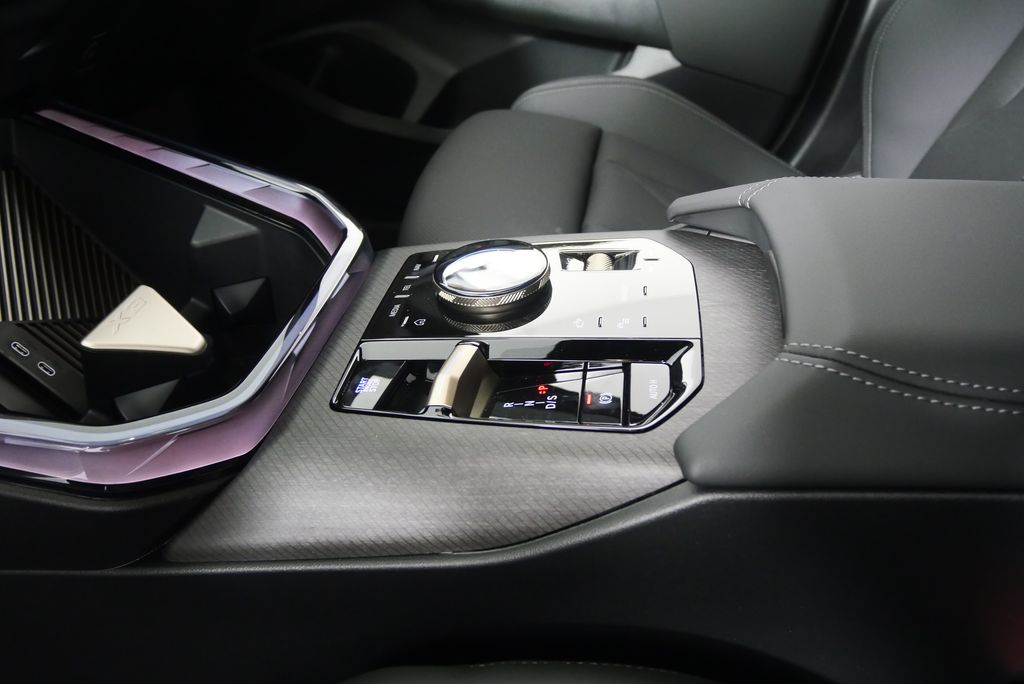2025 BMW X3 3.0i 21