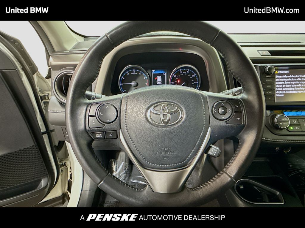 Thumbnail: 2016 Toyota RAV4 - 6