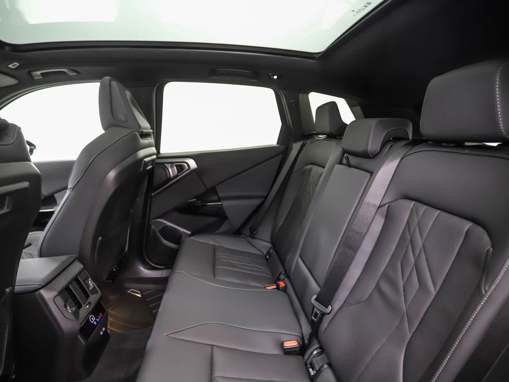 Thumbnail: 2026 BMW X3 - 21