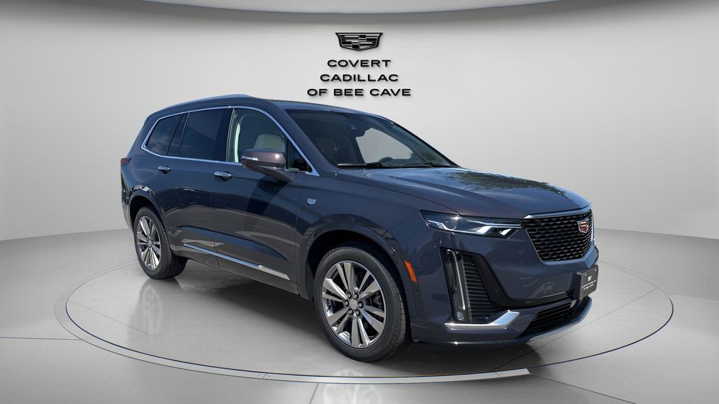 2025 Cadillac XT6 Premium Luxury
