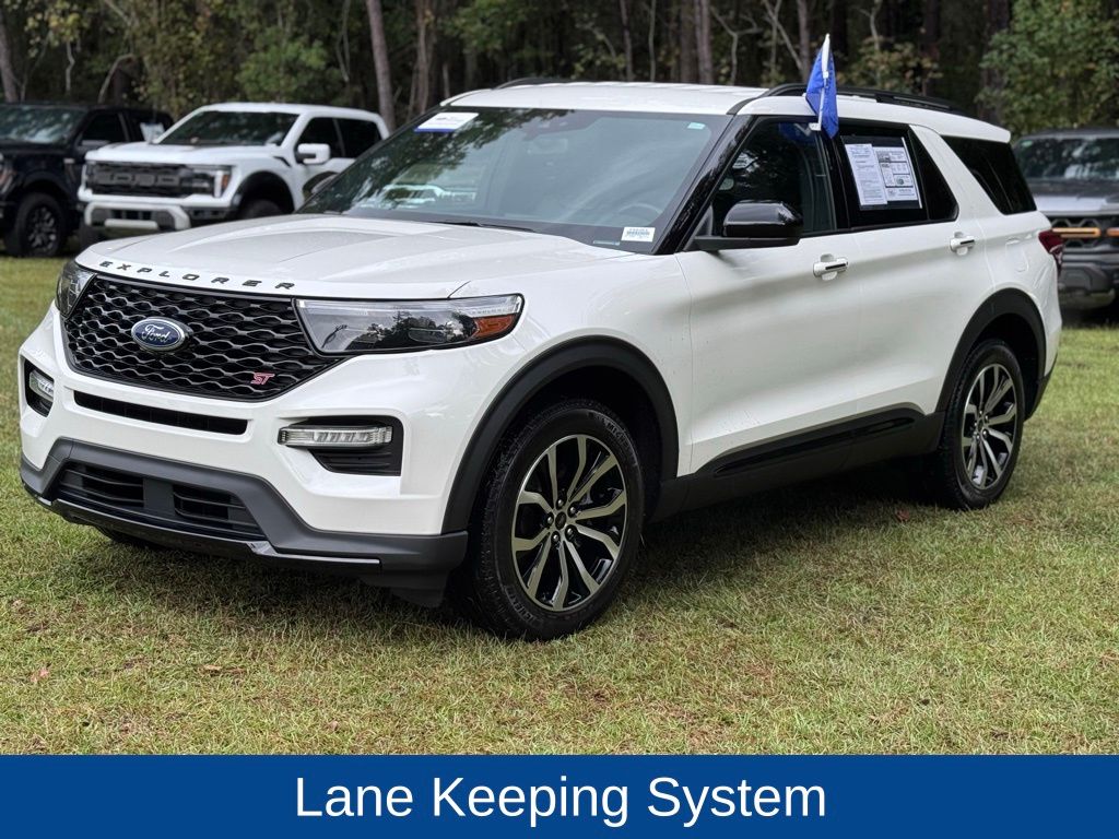 2022 Ford Explorer ST