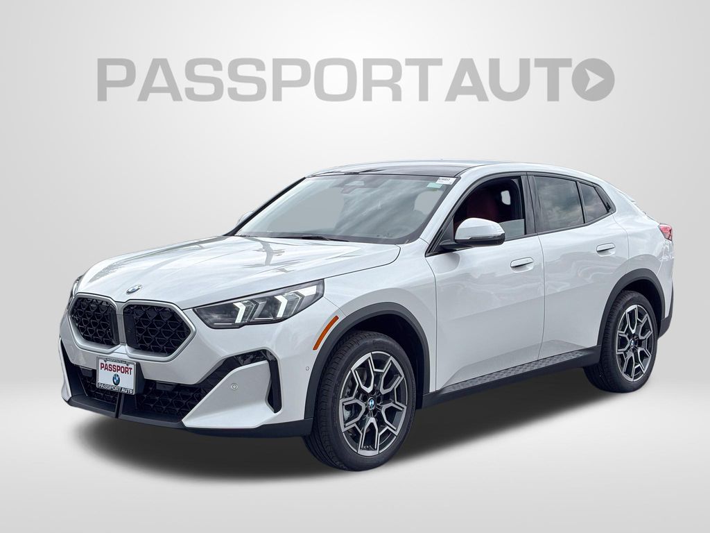 Mineral White Metallic 2026 BMW X2 SUV / Crossover All-Wheel Drive 7-Speed Automatic