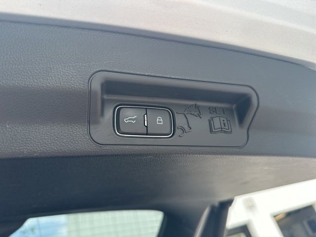 Used 2023 Ford Explorer SUV