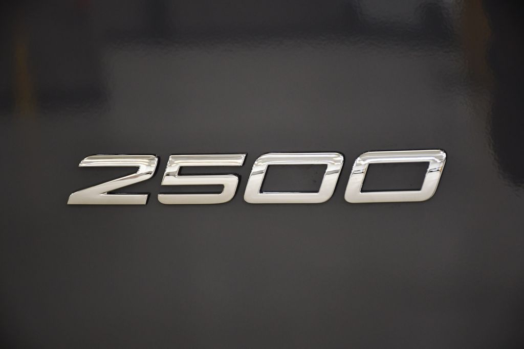 Thumbnail: 2025 Mercedes-Benz Sprinter - 11