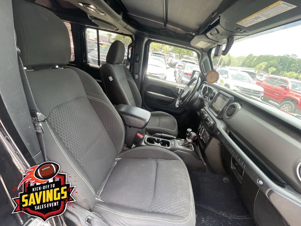 Used 2021 Jeep Wrangler SUV