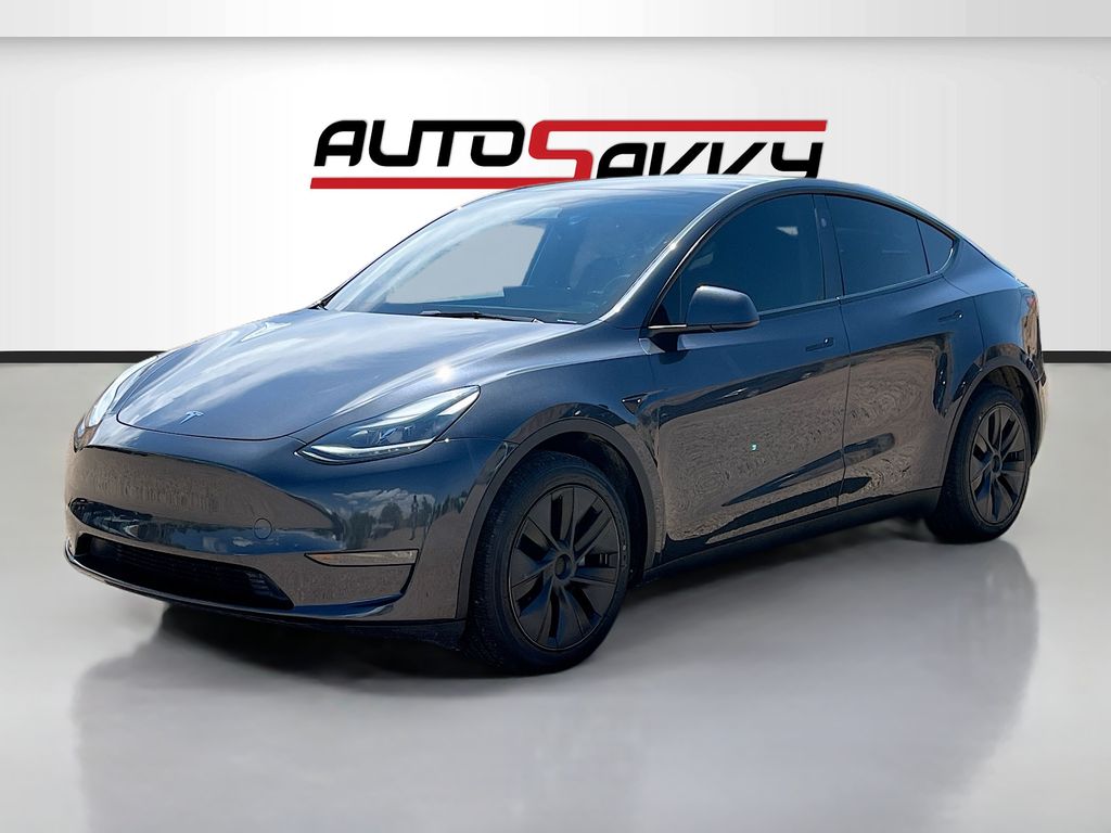 Used 2025 Gray Tesla Long Range image 3