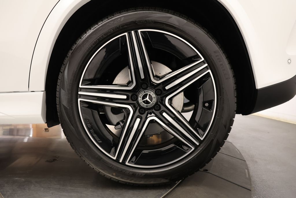 Thumbnail: 2026 Mercedes-Benz GLE - 12