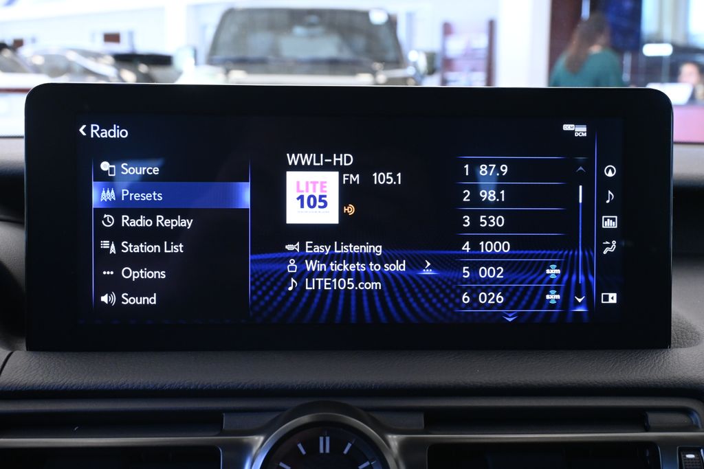 Thumbnail: 2025 Lexus IS - 20