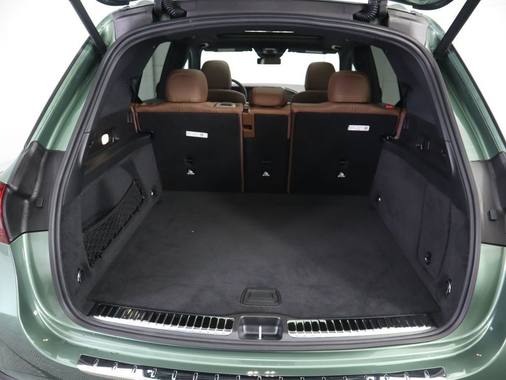 Thumbnail: 2026 Mercedes-Benz GLE - 30