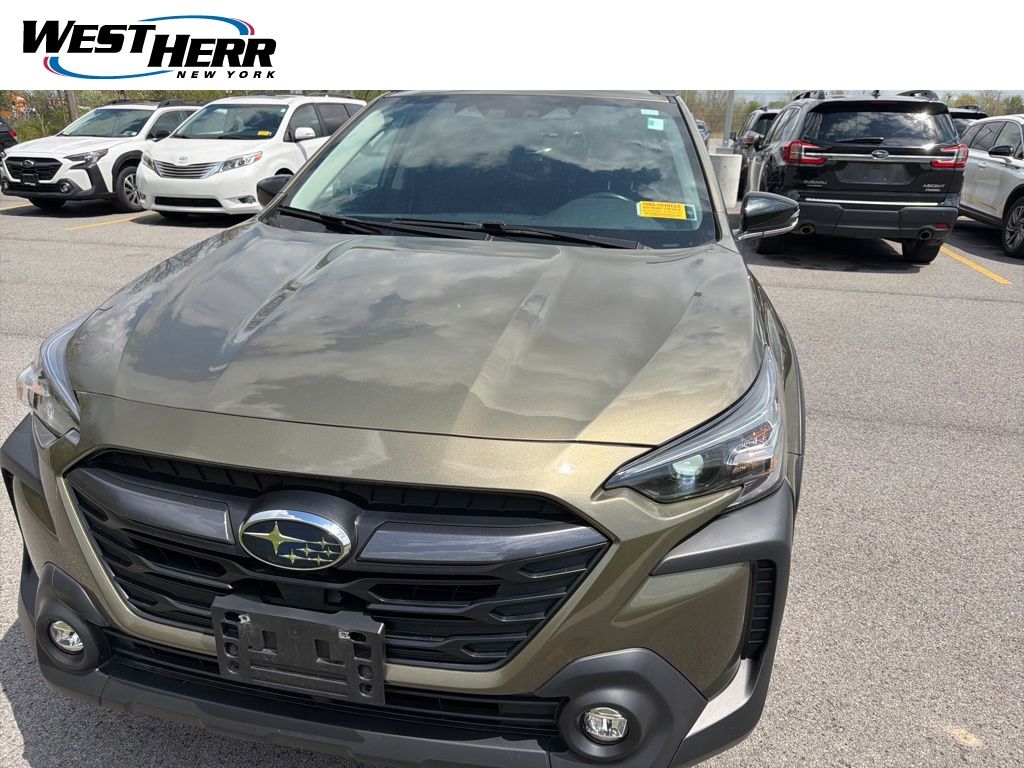 2024 Subaru Outback Premium's photo