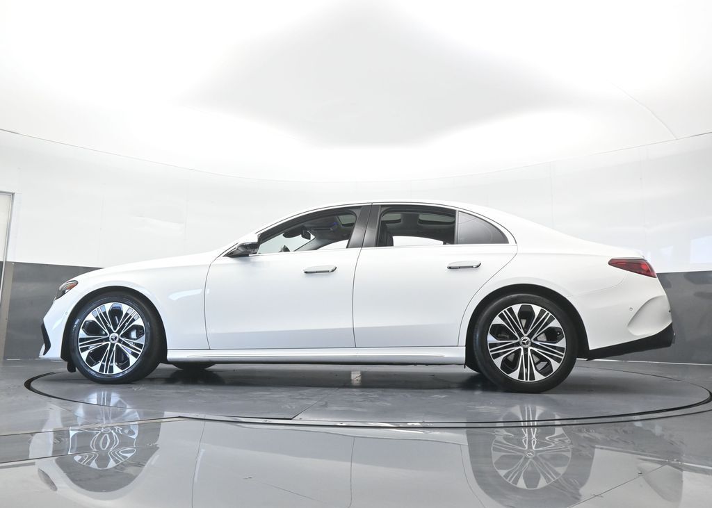 Used 2025 White Mercedes-Benz E 350 image 66