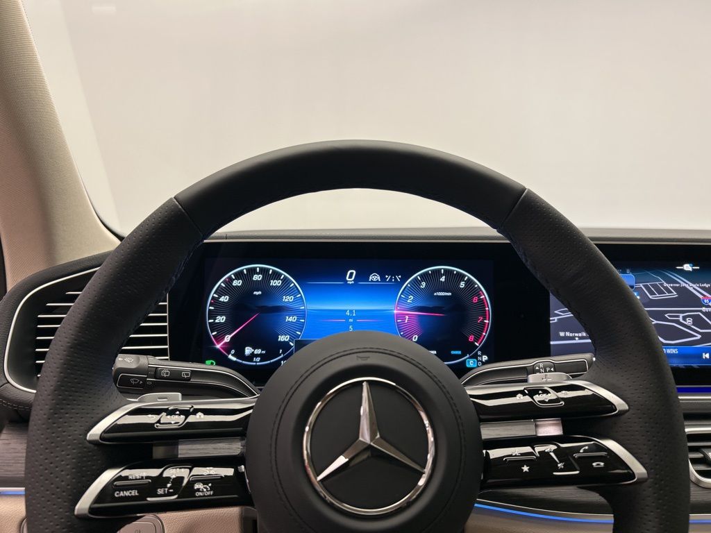 Thumbnail: 2026 Mercedes-Benz GLS - 13