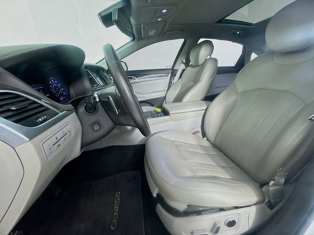 Used Car 2016 Hyundai Genesis  3.8 For Sale Under $10,000 In Austin, Texas