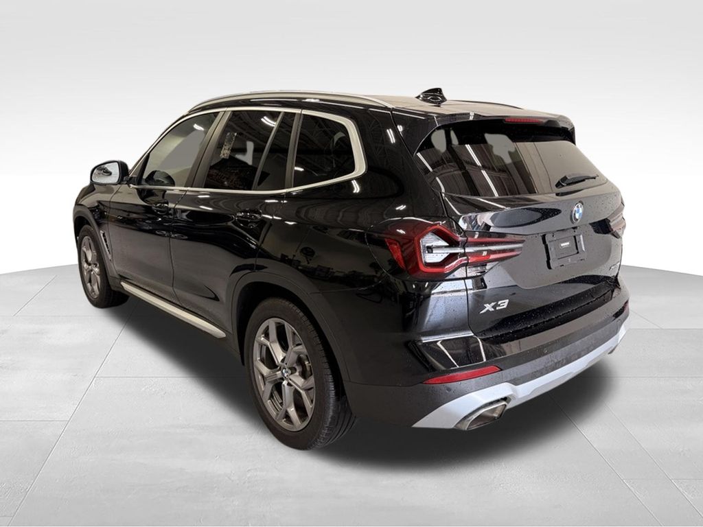 Thumbnail: 2023 BMW X3 - 3