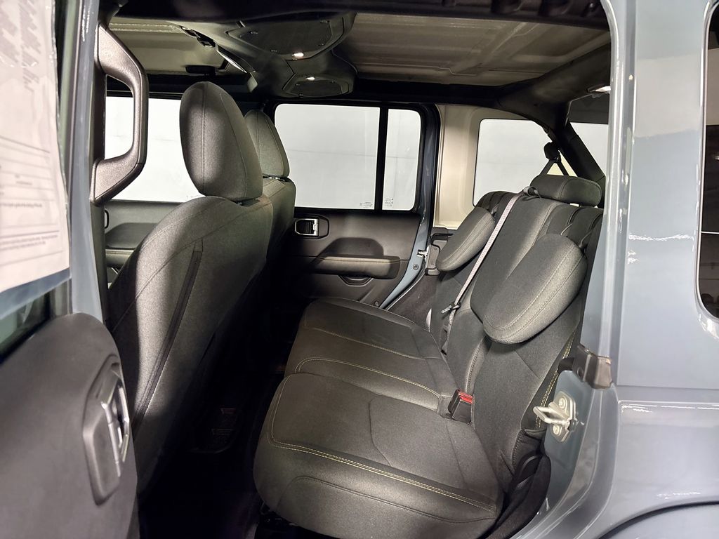 2025 Jeep Wrangler Sahara 4xe
