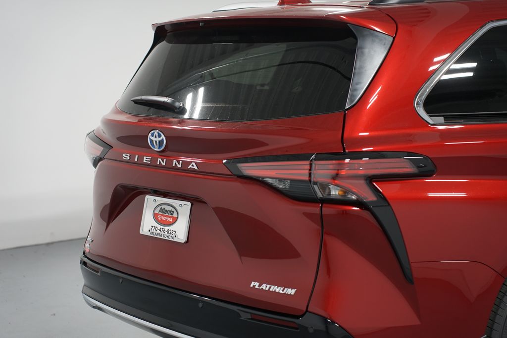Thumbnail: 2025 Toyota Sienna - 9