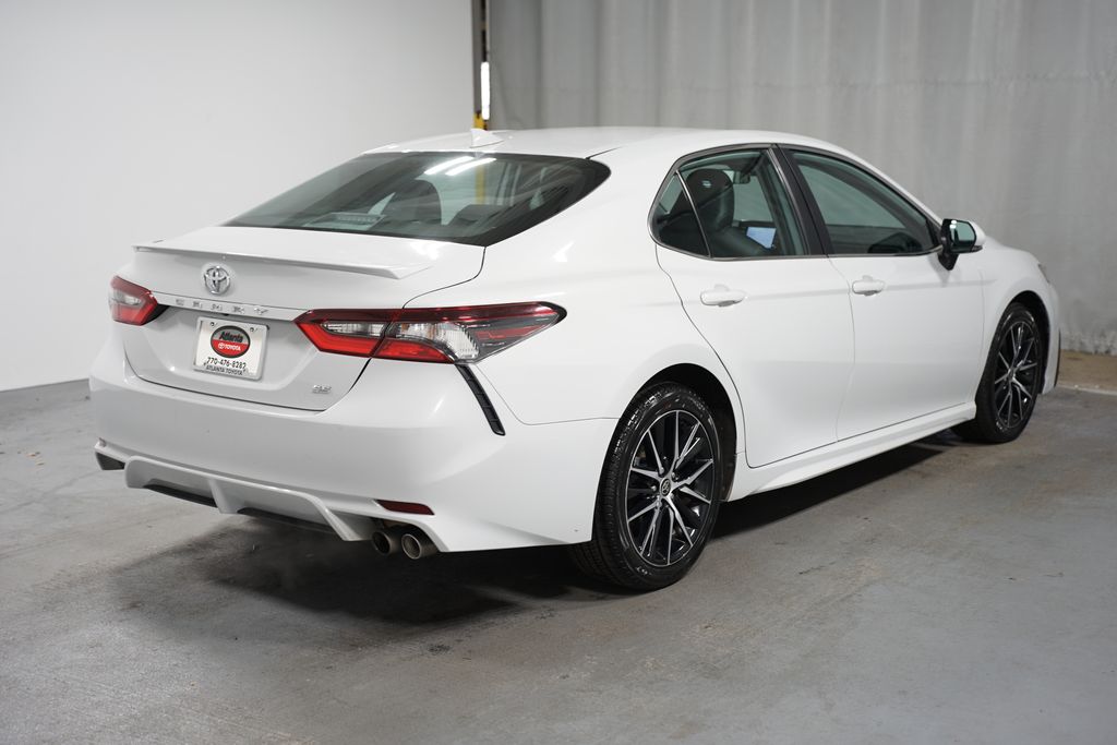 2023 Toyota Camry SE 8