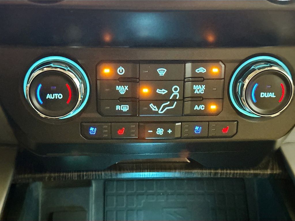 2021 Ford F-250 Super Duty Lariat - Photo 17