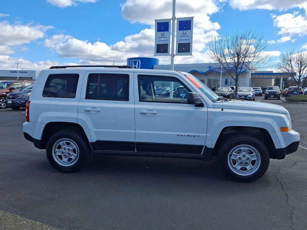 2016 Jeep Patriot Sport 6