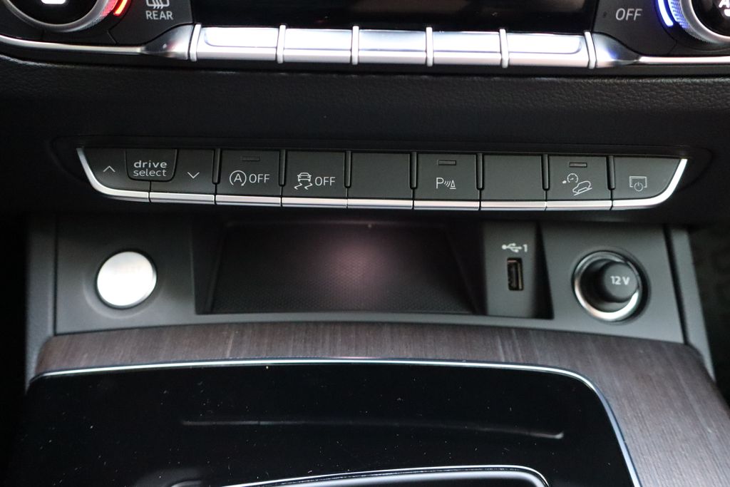 used 2025 Audi Q5 car, priced at $40,750