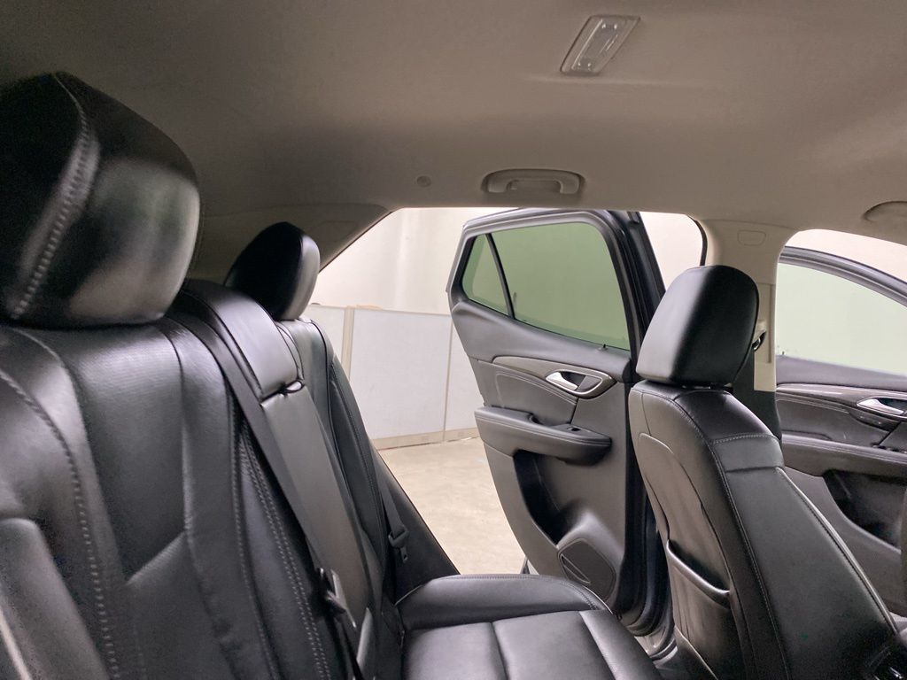 2021 Buick Envision Essence photo