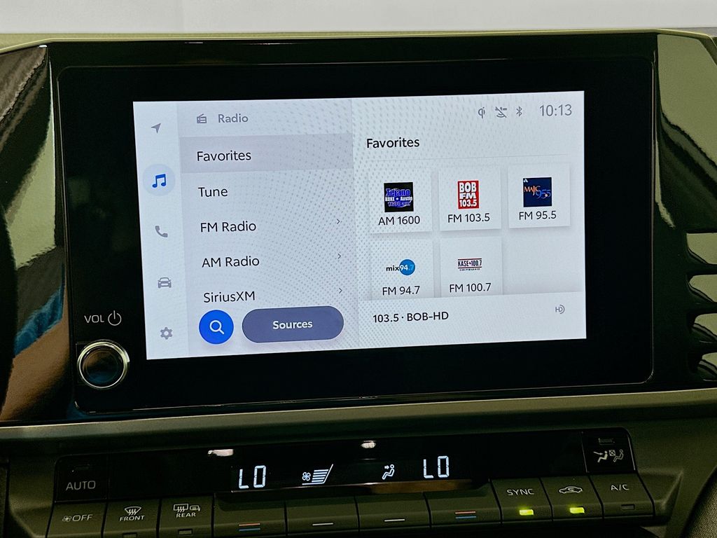 Thumbnail: 2025 Toyota Camry - 15