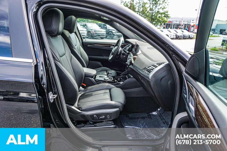 2025 BMW X4 30i - Photo 23