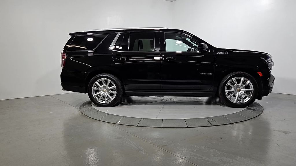 Used 2024 Black Chevrolet High Country image 7