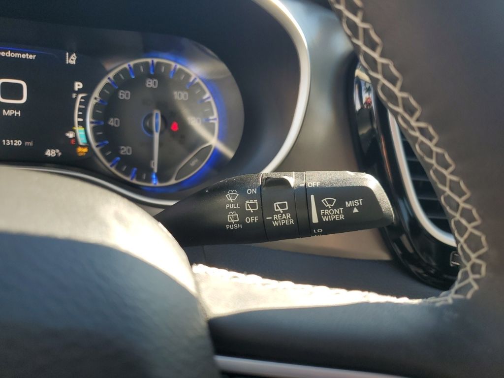 Used Car 2023 Chrysler Pacifica  Touring L For Sale Under $40,000 In Austin, Texas