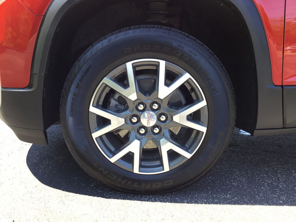 Thumbnail: 2023 GMC Acadia - 8