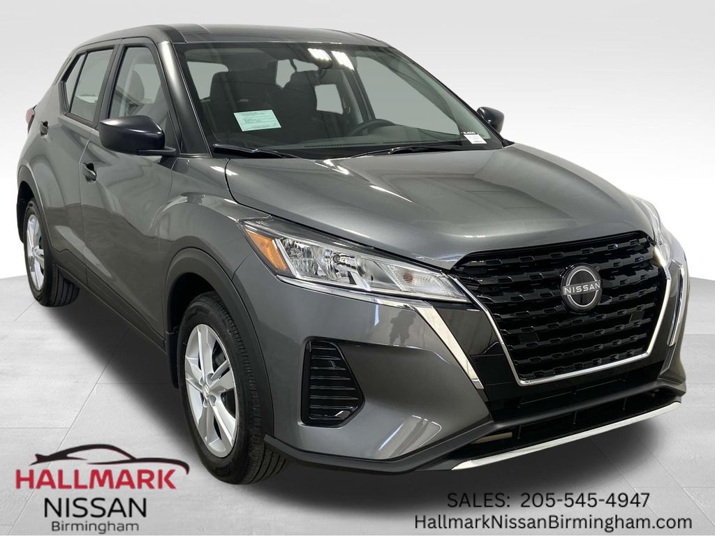 2025 Nissan Kicks Play S