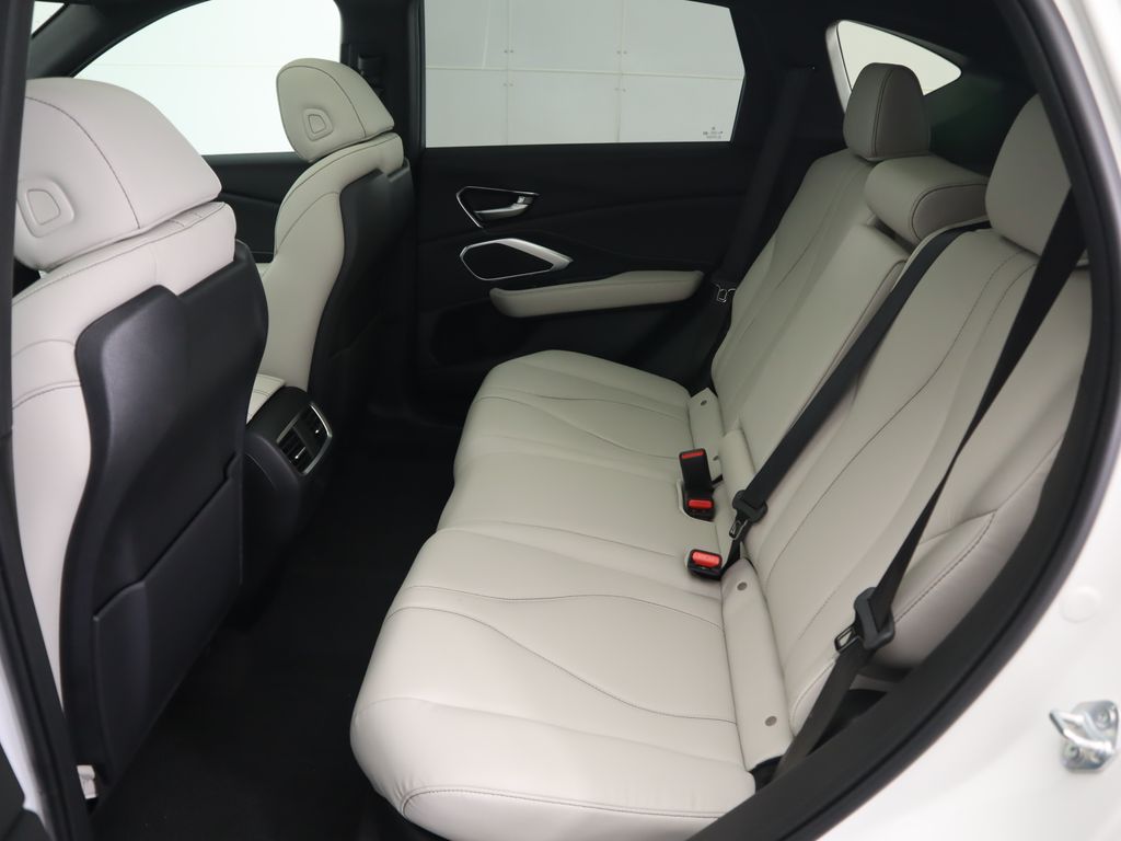 Thumbnail: 2026 Acura RDX - 22