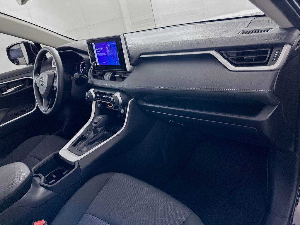 Thumbnail: 2025 Toyota RAV4 - 30