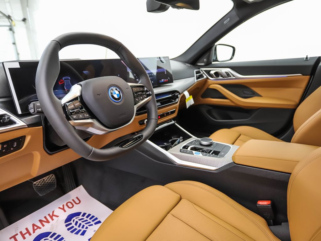 2025 BMW i4 xDrive40 10