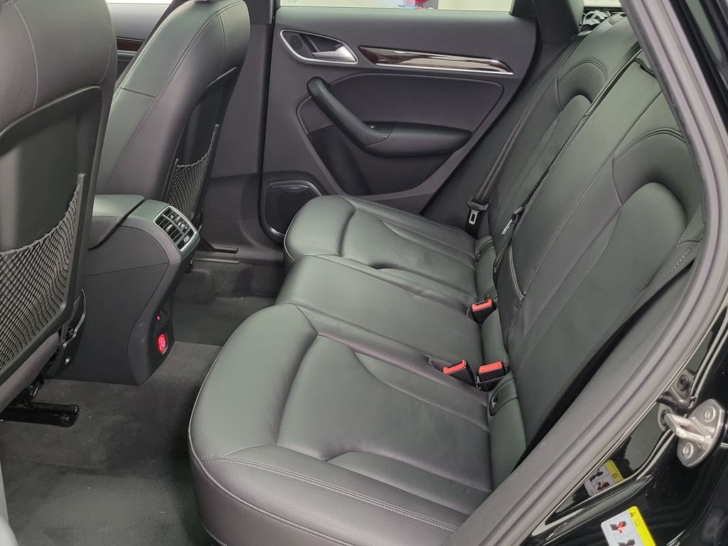 Thumbnail: 2016 Audi Q3 - 22