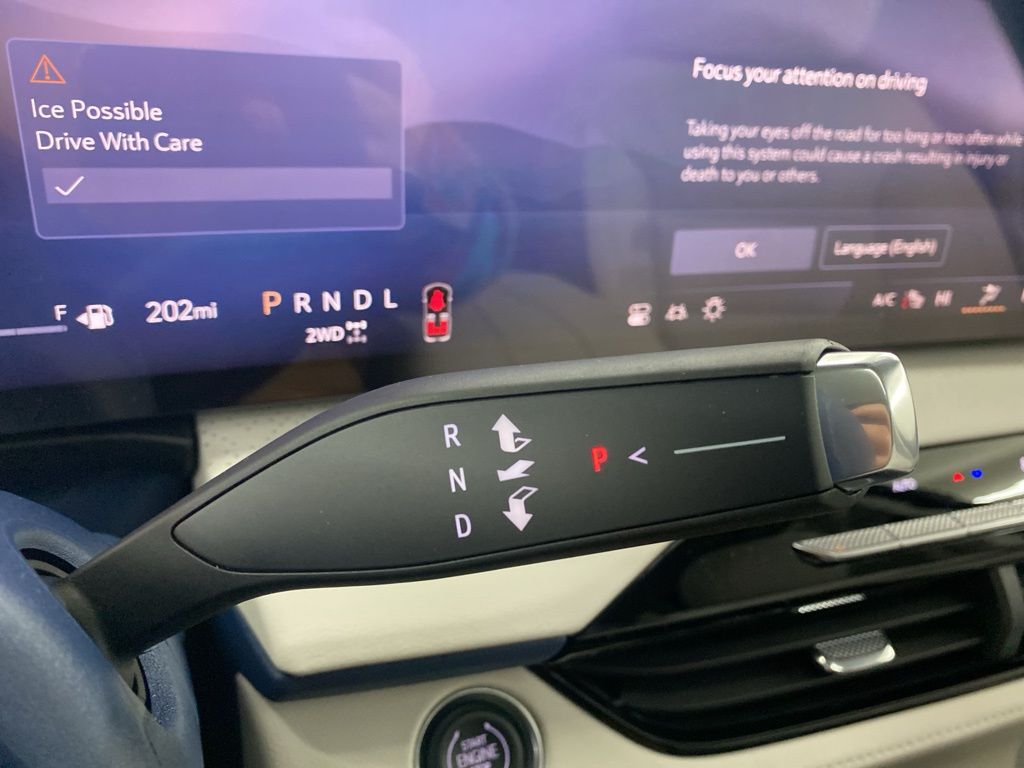 2025 Buick Enclave Avenir photo