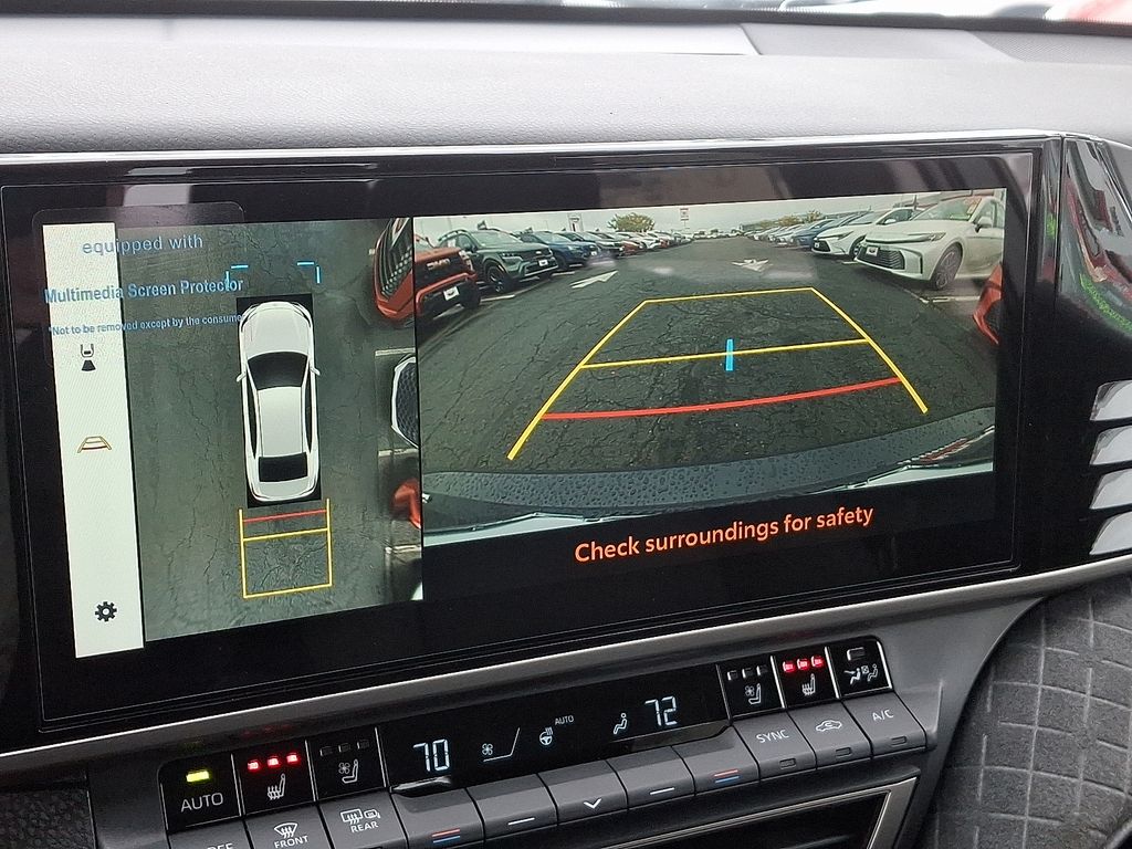 Thumbnail: 2025 Toyota Camry - 17