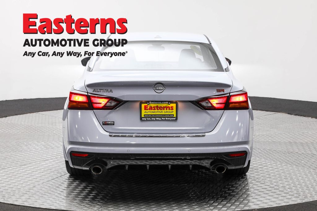 Used 2023 Gray Nissan 2.5 SR image 6