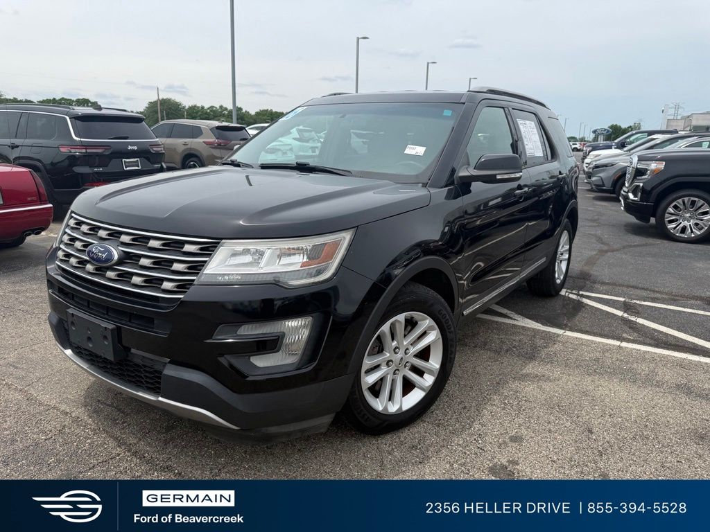 Used 2016 Black Ford XLT image 9