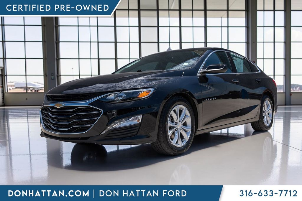 Mosaic Black Metallic 2023 Chevrolet Malibu Sedan Front-Wheel Drive Continuously Variable Transmission