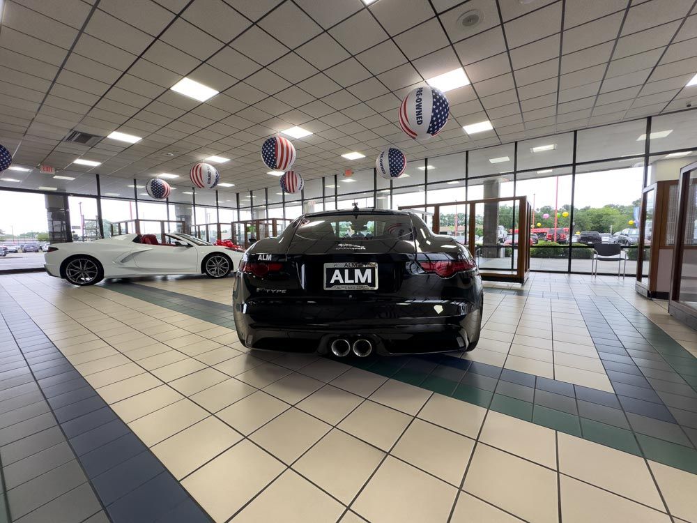 Used 2020 Silver Chevrolet Stingray image 53