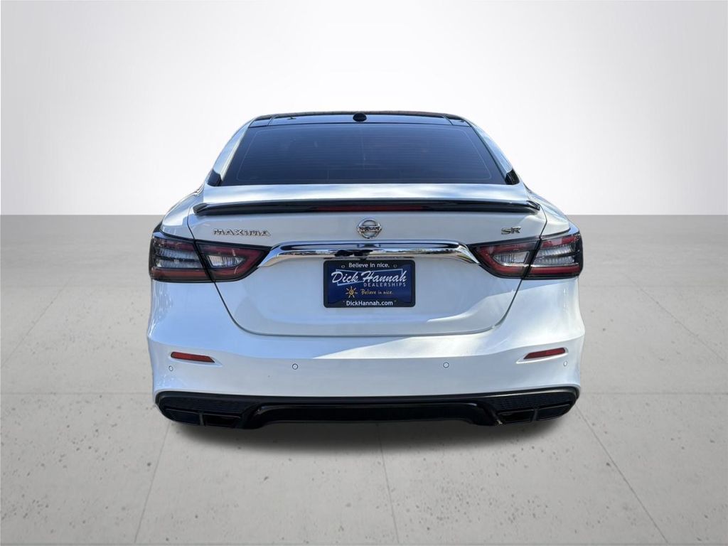 2020 Nissan Maxima SR