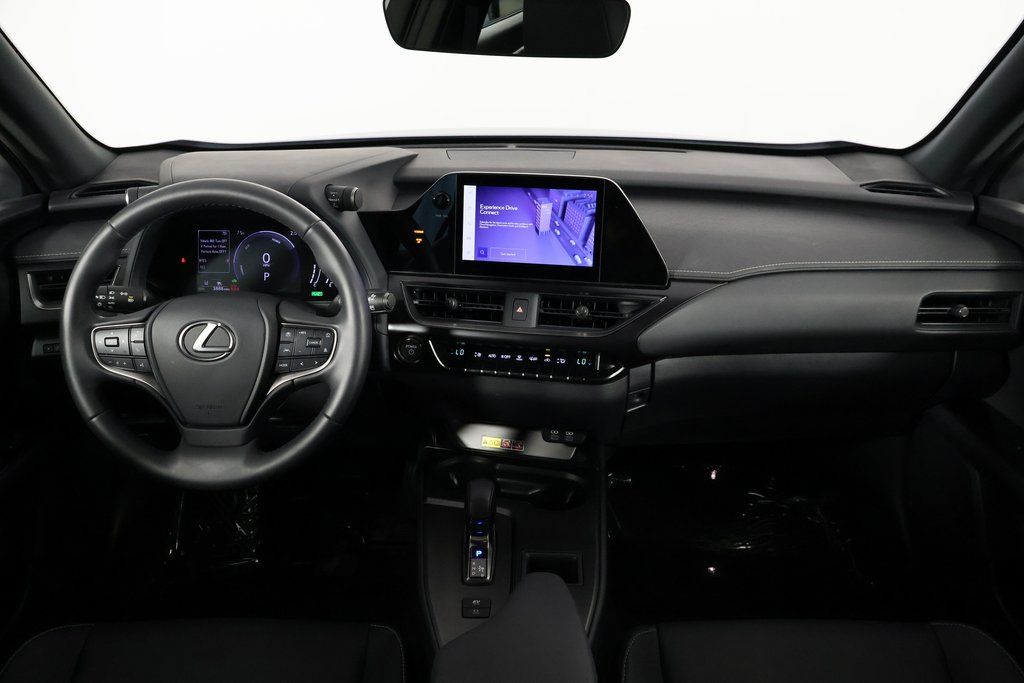 Thumbnail: 2025 Lexus UX - 8