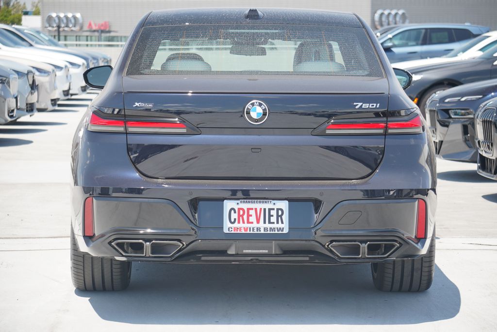 2025 BMW 7 Series 760i xDrive 6