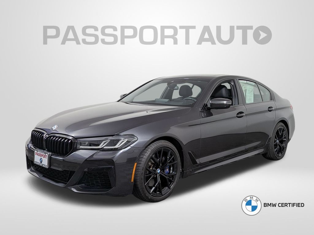 Gray (Dark Graphite Metallic) 2023 BMW 5 Series Sedan All-Wheel Drive 8-Speed Automatic