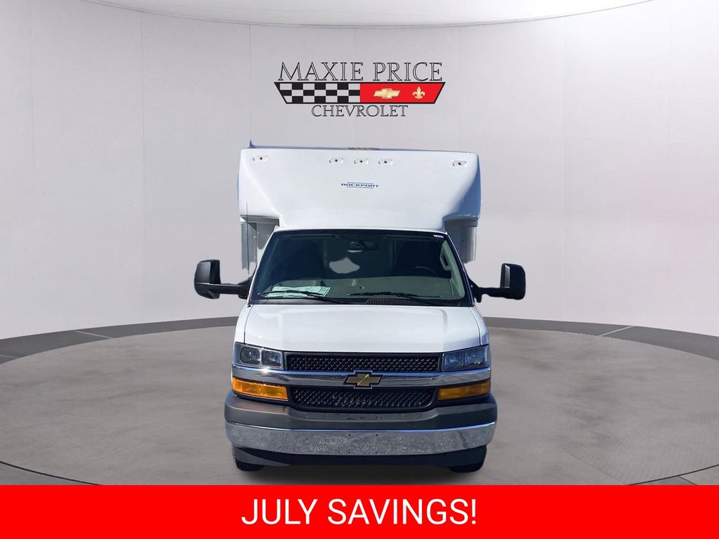 New 2026 Chevrolet Express 3500 Coupe