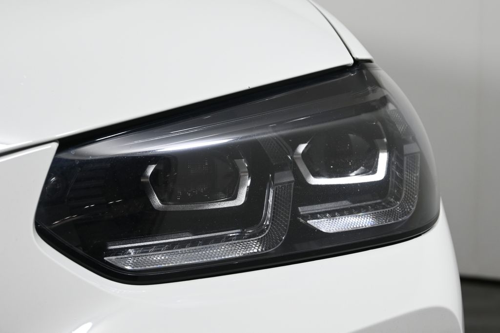 Thumbnail: 2024 BMW X3 - 11