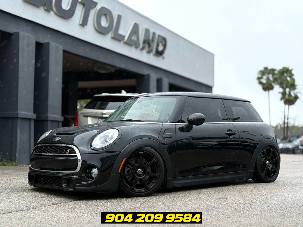 Midnight Black Metallic 2017 MINI Cooper S 2-Door Hatchback FWD Hatchback Front-Wheel Drive 7-Speed Automatic